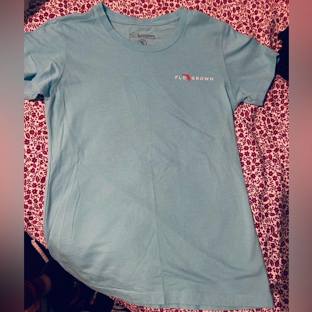 Flo Grown T Shirt 🐢🩵